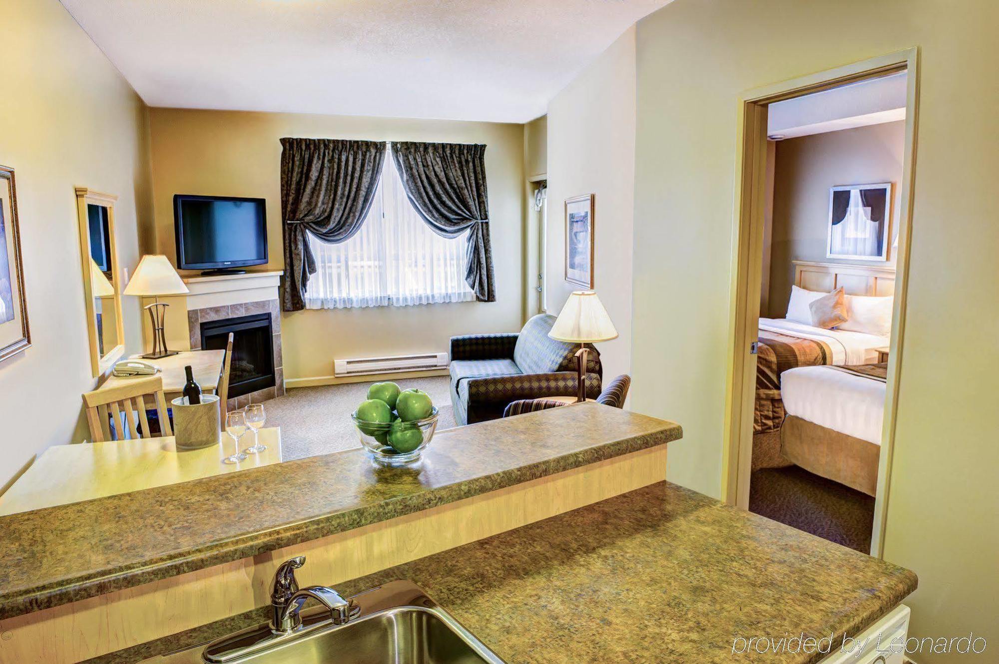 Clearwater Hotel Ltd Fort Mcmurray Exterior foto